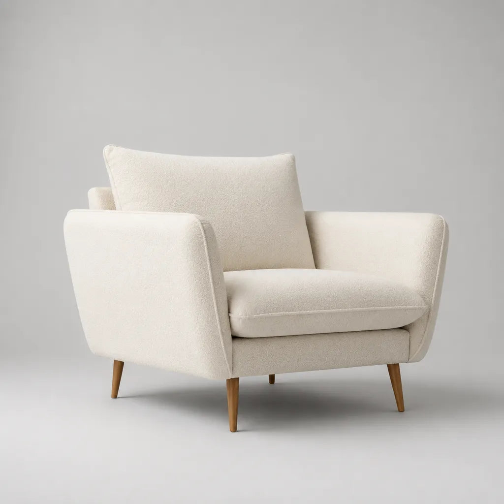 Poltrona imbottita in tessuto bouclé avorio con gambe in legno, 86 × 82 × 83 cm